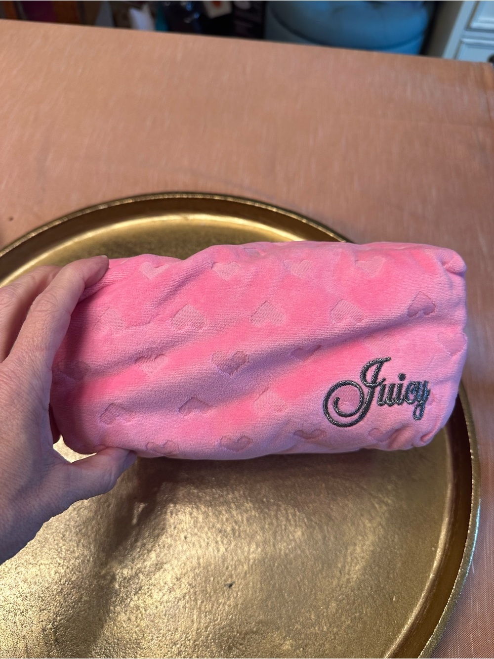 Juicy Couture Pink Velvet Heart Makeup Pouch NWT